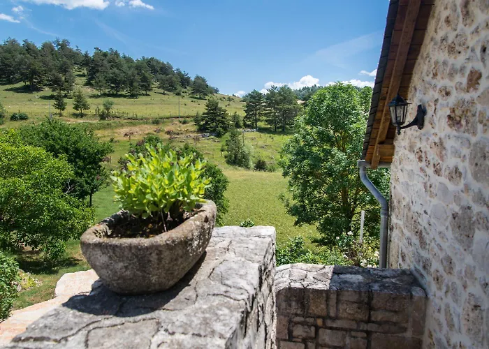 La Maison De Marie 6 Personnes * La Canourgue